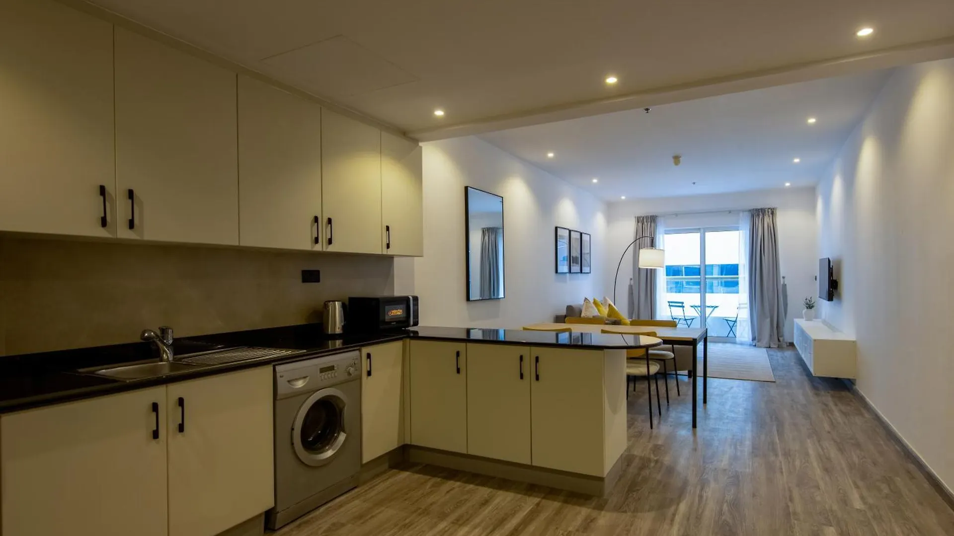 Deluxe - Dubai Marina - 52Floor Apartment