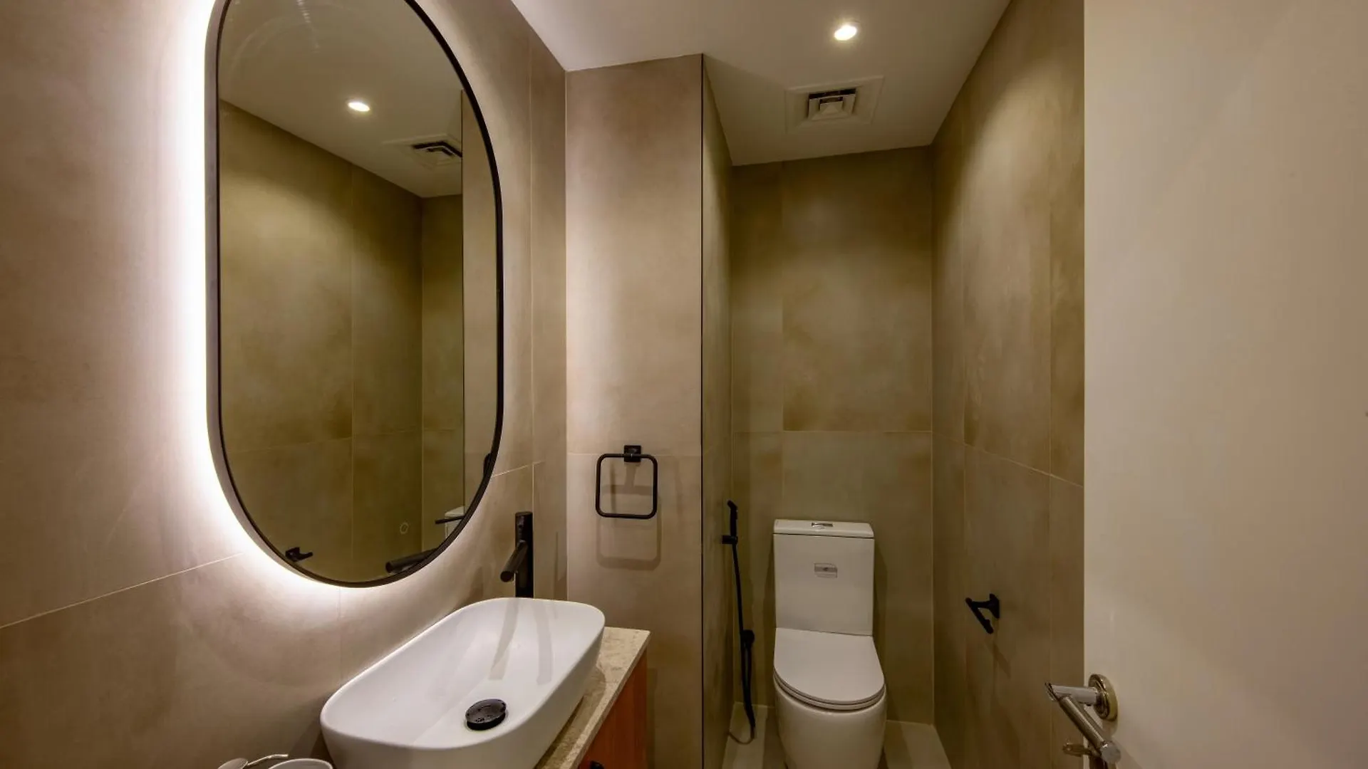 Deluxe - Dubai Marina - 52Floor Apartment